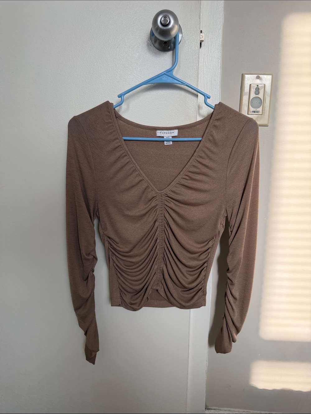 Topshop Brown Ruched V-Neck Long Sleeve Crop Top